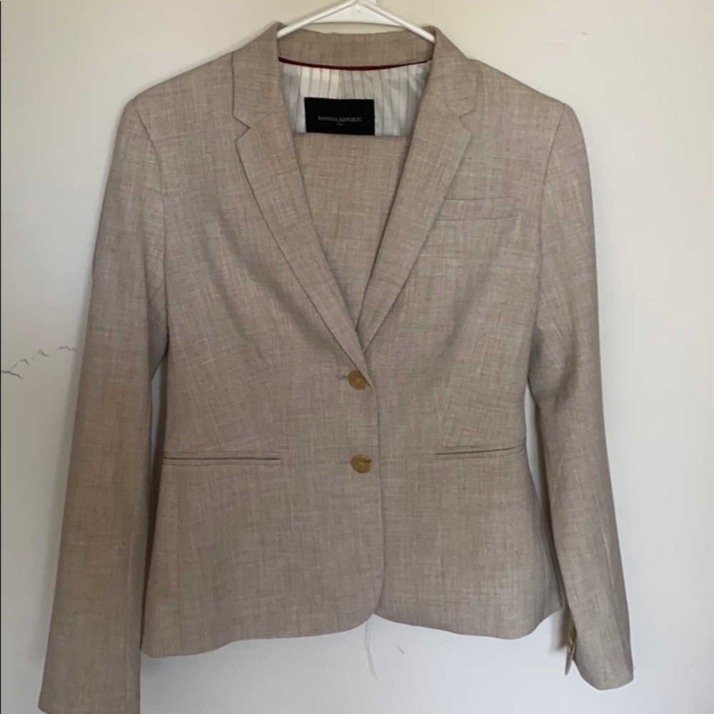 Banana Republic skirt suit set